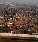 MumbaiAirportShantytown1. Click to enlarge. 